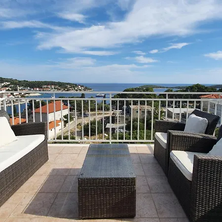 With A Parking Space Hvar - 5687 *