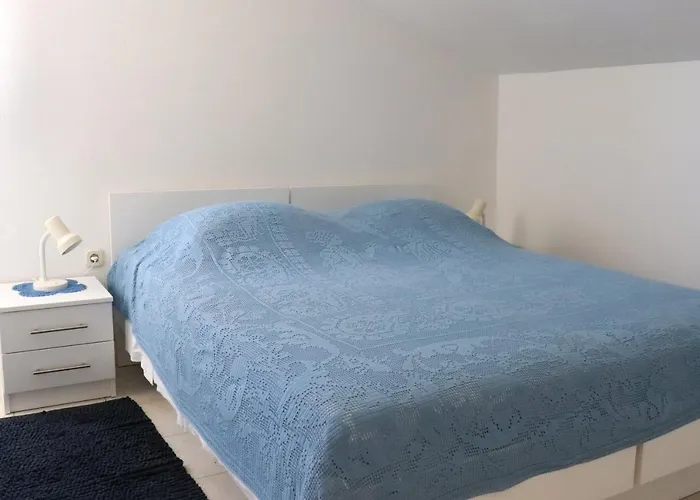 Apartment With A Parking Space Hvar - 5687 *