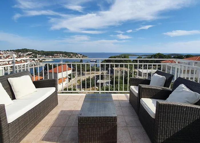 With A Parking Space Hvar - 5687 *